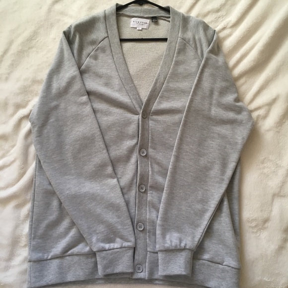 Cardigan - Picture 2 of 4